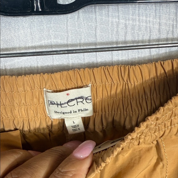 Anthropologie Pilcro Parachute Cargo Pant Nylon Bungee Hem Tan large NWT - Picture 9 of 13